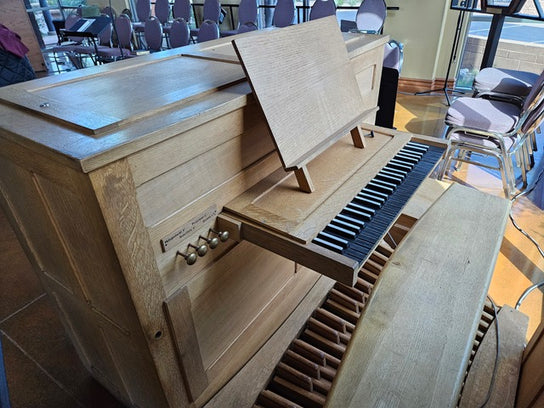 Single Manual Choir Organ ~ Sold ~ ~ – Harpsichord Clearing House