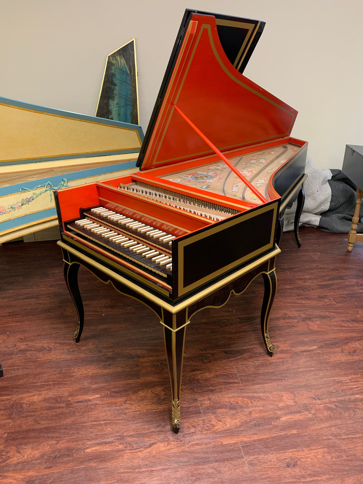 Neupert after Hemsch 1980 ~ Sold ~ – Harpsichord Clearing House